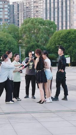 Film Yıldızının Karanlıktaki Kızı episode 19