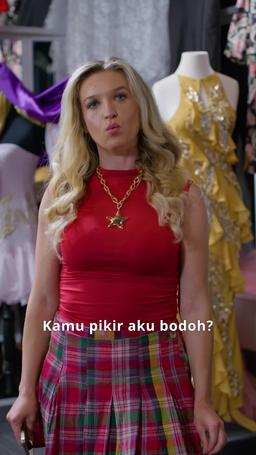 Kamu yang Pecat Seorang Bintang Busana episode 17