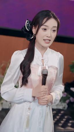 巔峰丐婿從被美女姐姐撿回家開始 episode 30