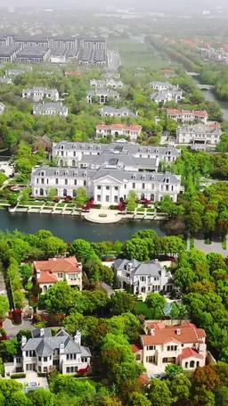 After Divorced, He Finally Saw Me episode 57