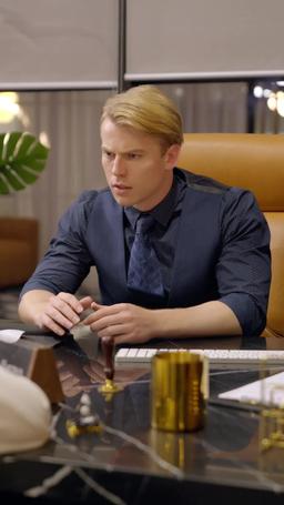 ¡Amarré a un CEO! episode 15