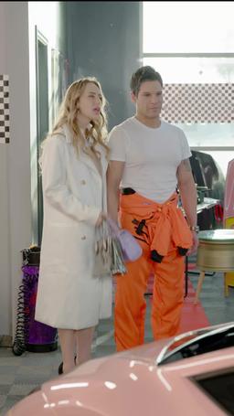 First Class'taki Gizli Milyarder episode 58