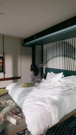 Cóż, ona umie rozbroić wdziękiem episode 2