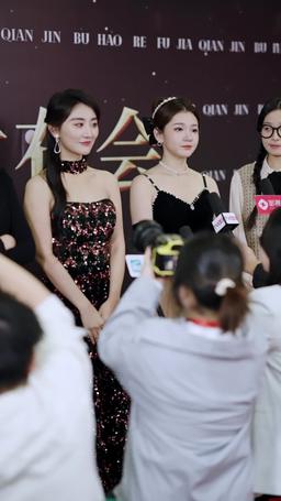 Oddio! La Moglie Della Superstar Lavora Qui episode 47