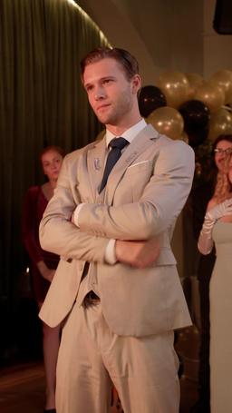 Park Avenue: Glanz und Geheimnisse episode 11