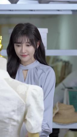 網戀奔現後被總裁掐腰寵 episode 56