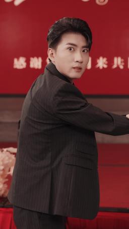 訂婚當天清潔工老媽淚灑全場 episode 18