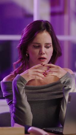 クビになった後、 敵社で逆襲を誓う episode 38