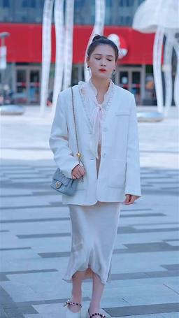 Die Vertragsliebhaberin des Milliardärs episode 19