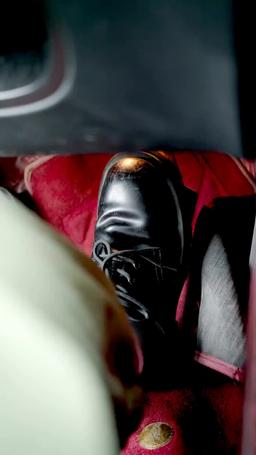 Sen Kimsin? Eski Kocam Bile Değilsinki! episode 12