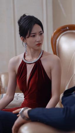 巔峰丐婿從被美女姐姐撿回家開始 episode 76
