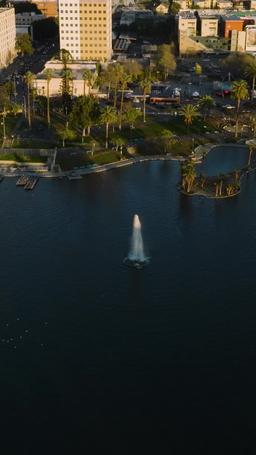 زعيم المافيا يسيطر على  المدرسة الثانوية episode 1