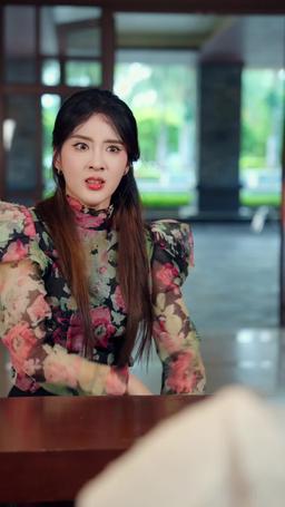 حلم ليلة منتصف الصيف: حب في الفندق الكبير episode 60