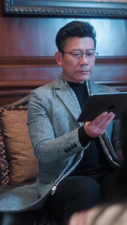 Manfaatkan Dia, Jatuh Cinta Padanya episode 17