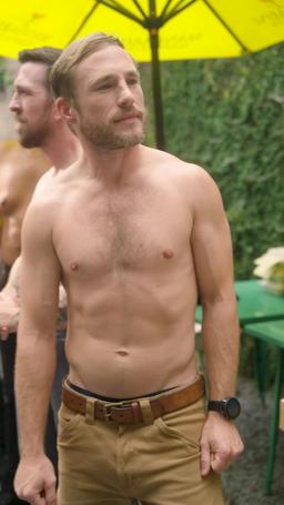 新しい家族は超リッチ！ ～私の隠された運命～ episode 8