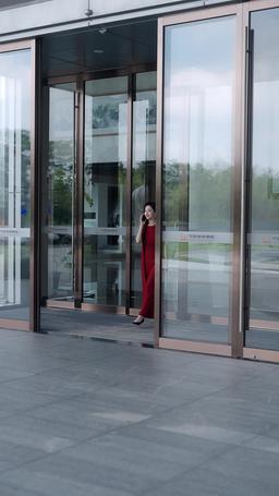 Ratu Hukum Vivian episode 34