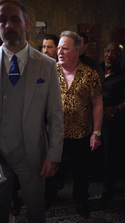 زعيم المافيا يسيطر على  المدرسة الثانوية episode 50