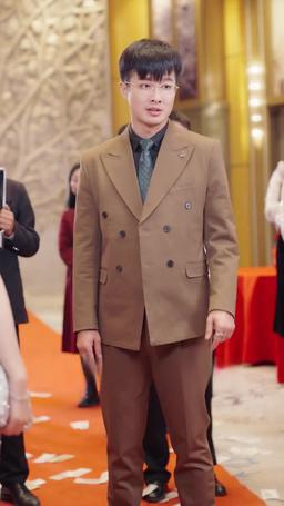 الإمبراطور المُعظم episode 24