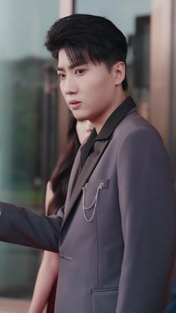 訂婚當天清潔工老媽淚灑全場 episode 12