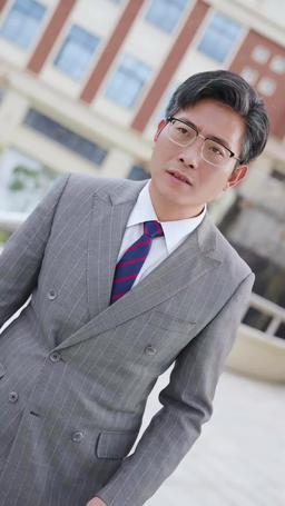 Niebezpieczny Super-Tata episode 32