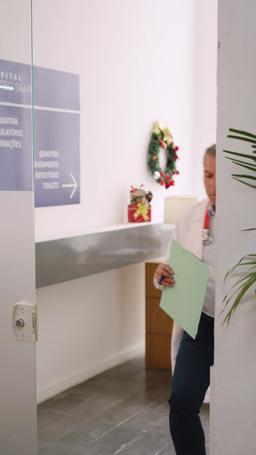 Encontrei Um Marido Bilionário E Sem-Teto Para o Natal episode 51