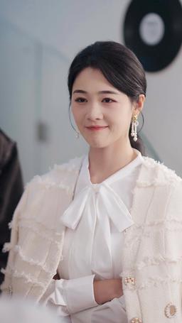 After Divorced, He Finally Saw Me episode 24