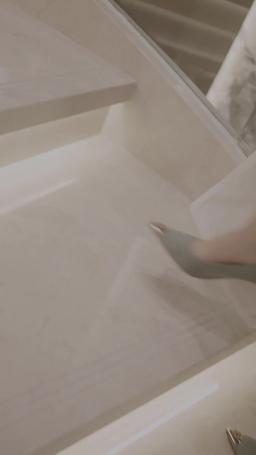 Zengin Ablam Arkamda episode 48