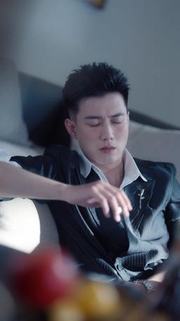 Ratu Hukum Vivian episode 64