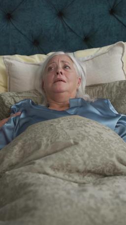 溫泉情緣：失憶嬌妻別想逃 episode 54