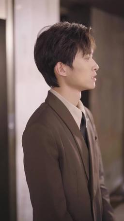 أصبحت الفتاة السمينة جميلة وقوية بعد أن ارتبطت بالنظام episode 76