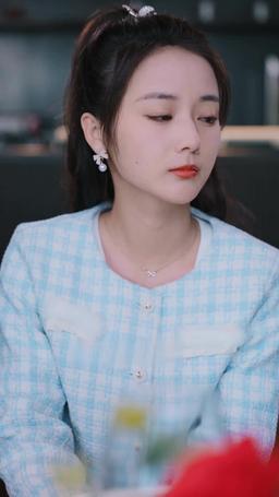 Servet Hediyesi: Zengin Amcalarımın Şımarık Gözdesi episode 62