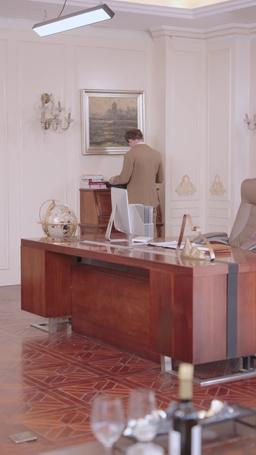 Camouflage episode 24