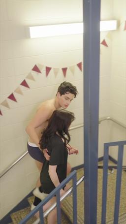 Rahasia Kelam Kakak Tiriku episode 29