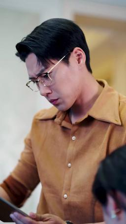 Clinging to My Alpha Mom episode 5