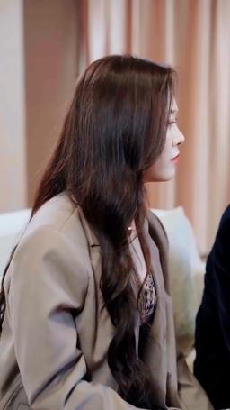 踹翻渣男後，首富千金馬甲藏不住了 episode 18