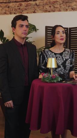 Encontrei Um Marido Bilionário E Sem-Teto Para o Natal episode 68