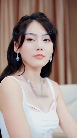 踹翻渣男後，首富千金馬甲藏不住了 episode 16