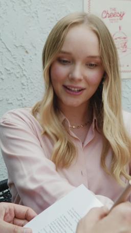 Der geflüchtete Milliardär: Gefangen in meinem Brautkleid episode 7