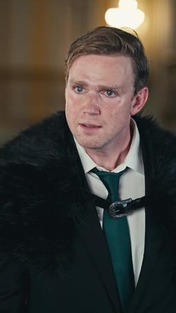 Prise pour Sa Compagne : Le Regret de la Luna episode 43