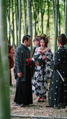 بعد أن طُرد من المملكة، بكت الإمبراطورة ندمًا episode 24