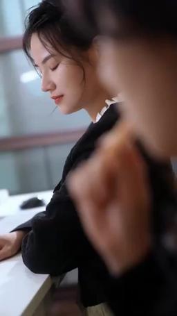 Love in Her Shadow episode 16