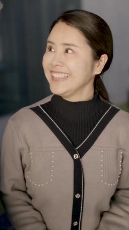 Mutlu Kız Kardeşlerin Mutsuz Günleri episode 43