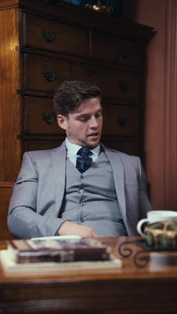 Unexpected Knot: Married to a Billionaire Nurse episode 8