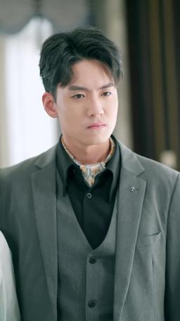 Milyarder Kocamın Üçlü Hayatı episode 76