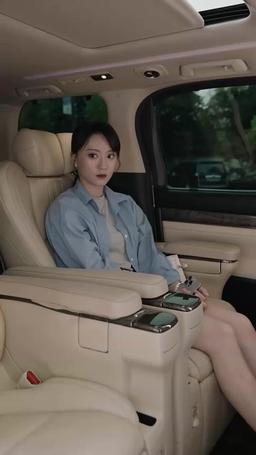 Wait, I'm the Leading Actor's First Love? episode 22