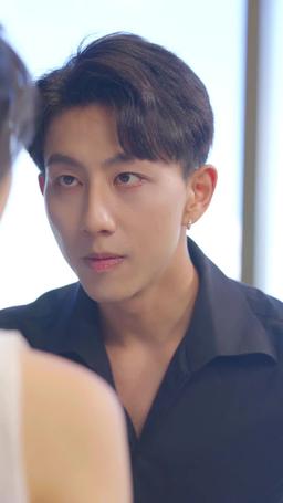 Fall For the Wrong Heir episode 18