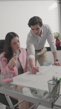 El Escort que Conocí en París episode 35