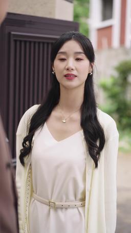 تقاليد عائلية  وقواعد غريبة episode 2