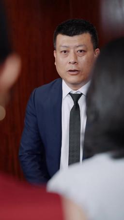 Enceinte à 40 ans : une histoire d'amour/ avec un PDG episode 74