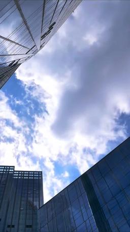 D'un mannequin séduisant à un PDG milliardaire episode 13